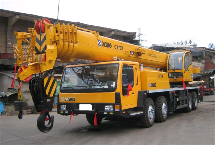 龙海市吊车出租选择重点