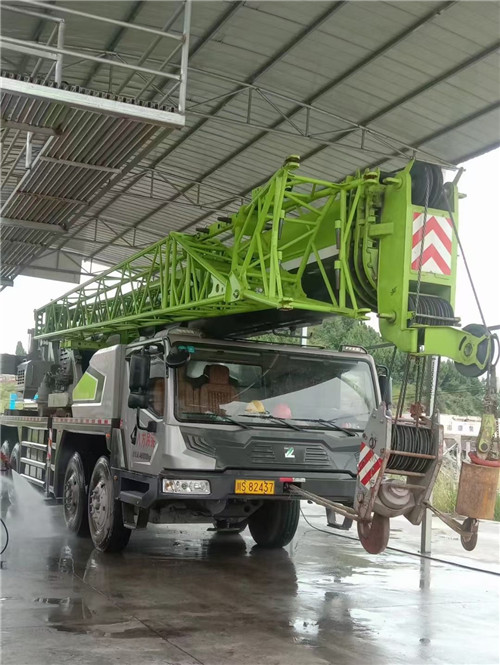 龙海市租赁需要签订合同吗？定金比例一般是多少？