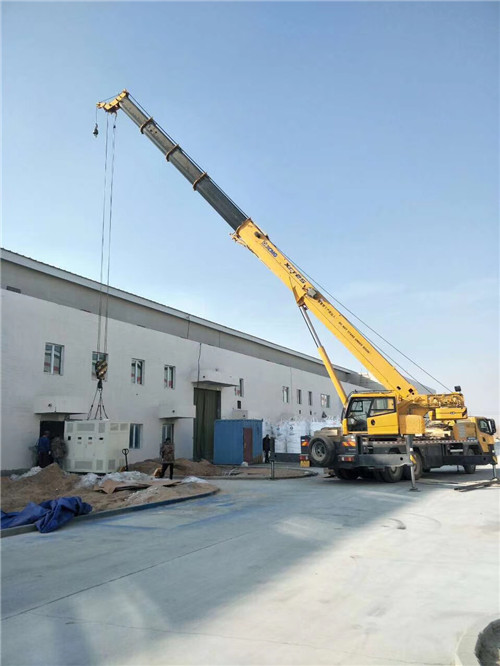 龙海市“超载就喊停”—— 吊车的 “重量保镖” 技术